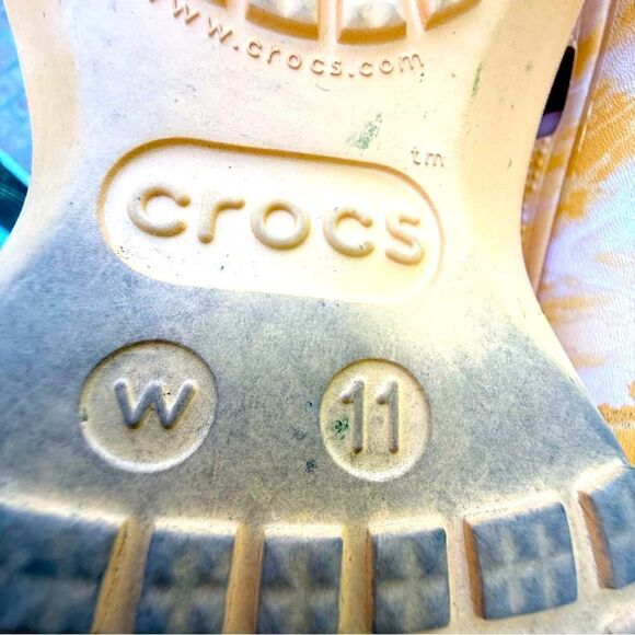 Crocs Iconic Platform Orange Sorbet Casual Slip On Comfort Shoes Women’s size 11 - Picture 12 of 15